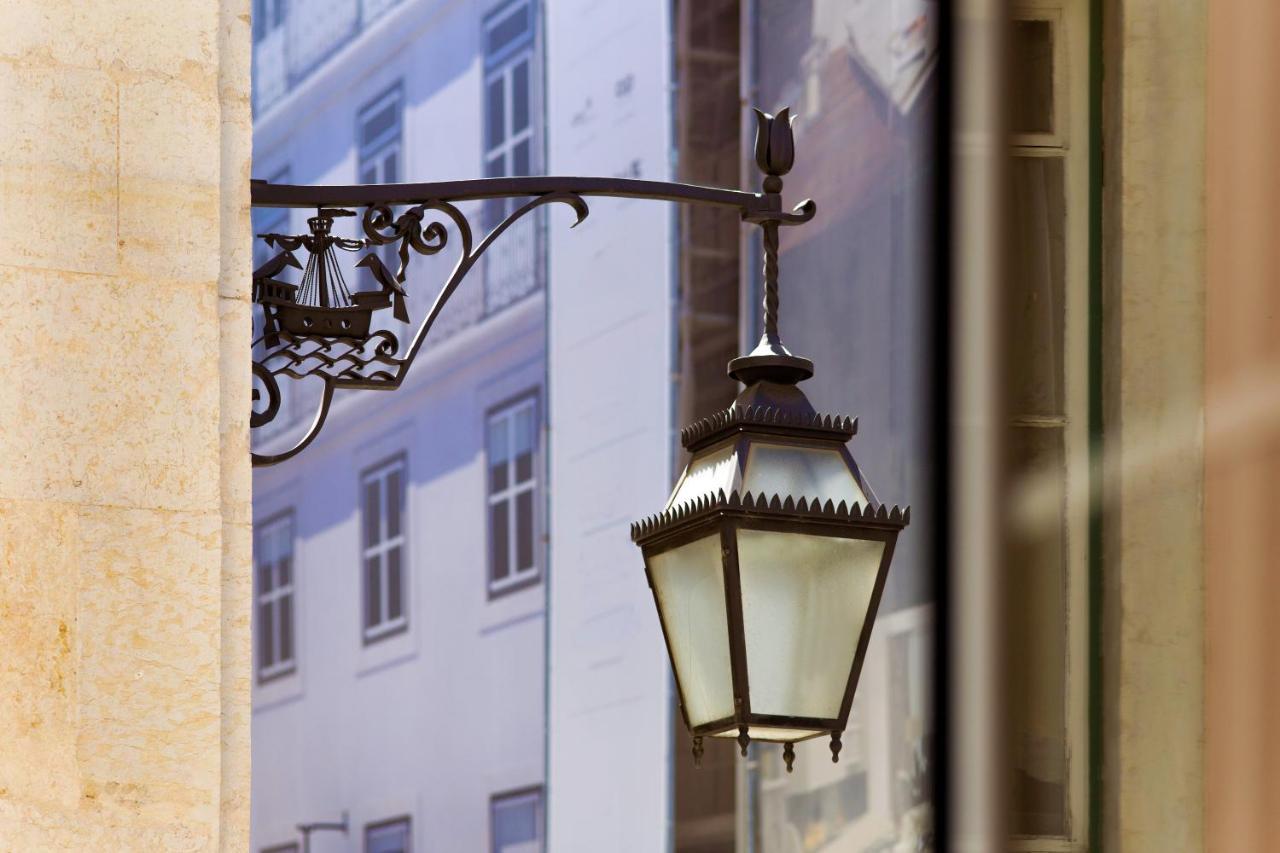Lost Lisbon :: Chiado House Exterior foto